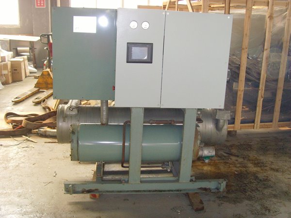 龙河镇酒店中央空调不停机清洗方法介绍